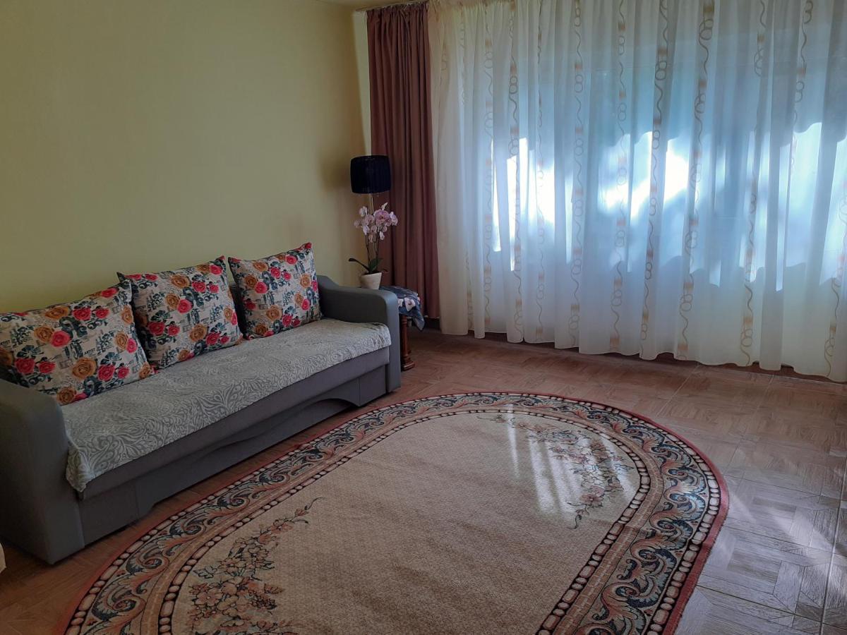 Xenia Apartament คอนสตันซา ภายนอก รูปภาพ